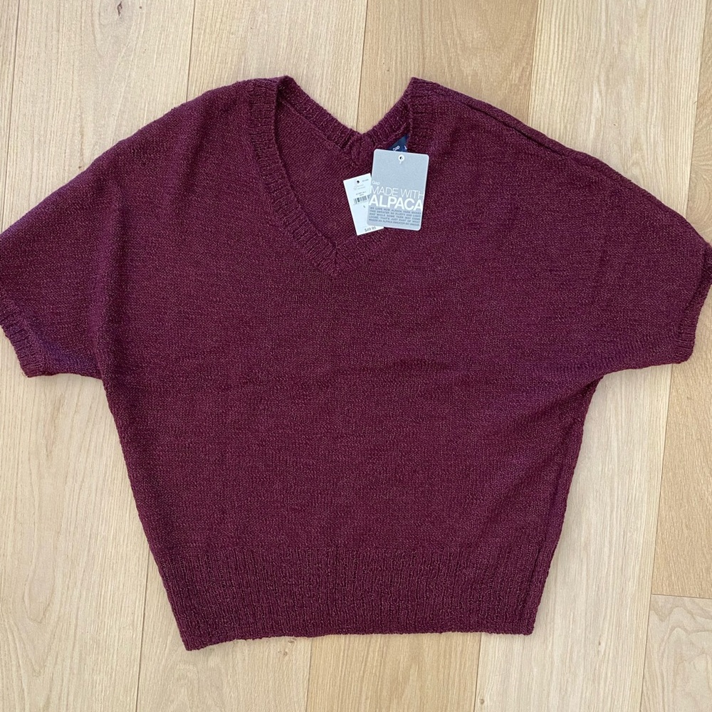 GAP Burgundy alpaca sweater size large new with tags